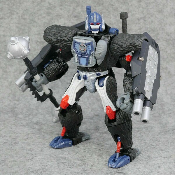 Kingdom Optimus Primal Skateboard And Weapons Upgrade Kit  (6 of 9)